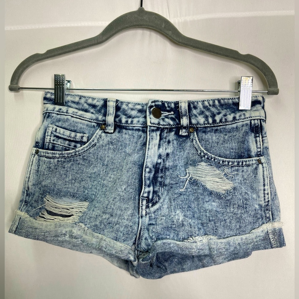 Kendall & Kylie Denim Cuffed Shorts Acid Wash